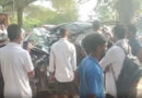 पेड़ से टकराकर पलटी एसयूवी, दो युवकों की मौत, दो गंभीर घायल